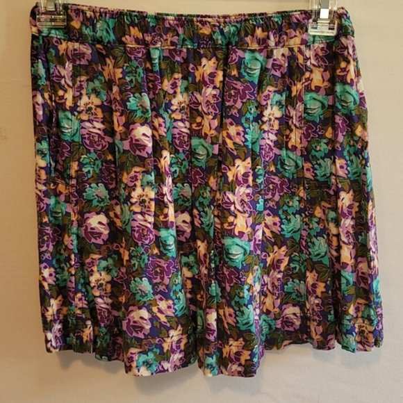 Forever 21 I Love H81 Floral Mini Skirt W/ Pockets - Picture 3 of 7